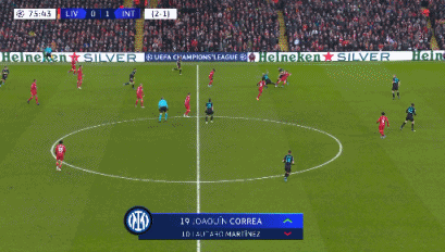 一场4-0！让意甲榜首易主：国米大胜登顶，争冠4强差3分米兰有戏