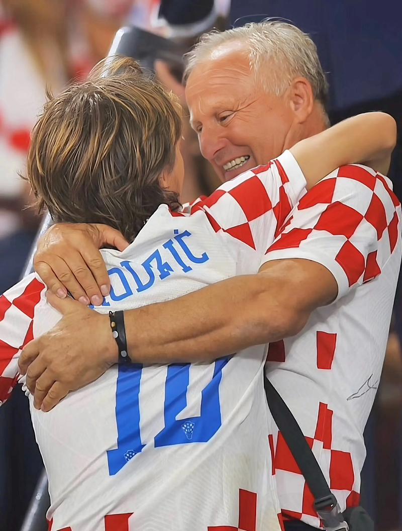 马德里在NFL引发的流亡和风暴后重返家园