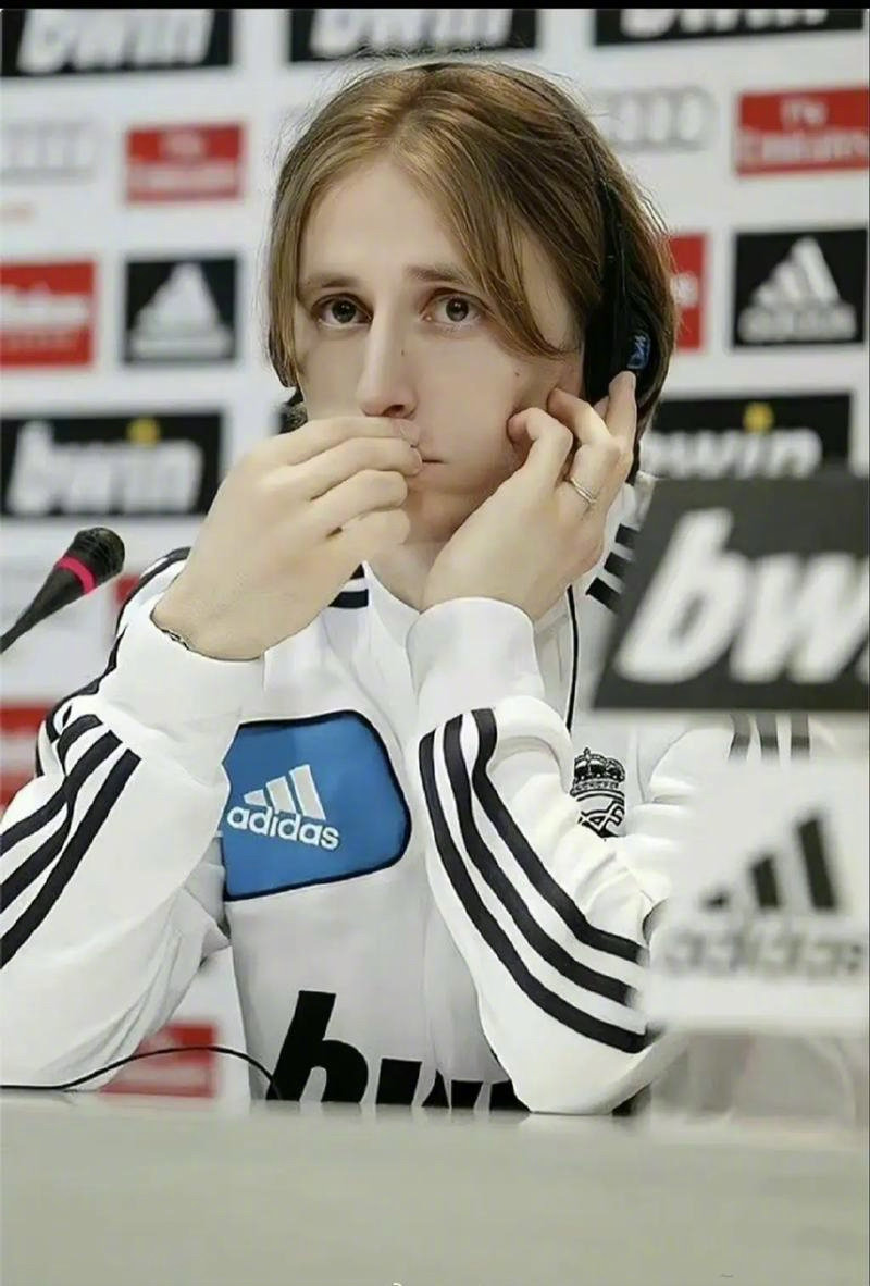 齐沃：我承担丢12个球的责任，但其中有7个发生在两场比赛里