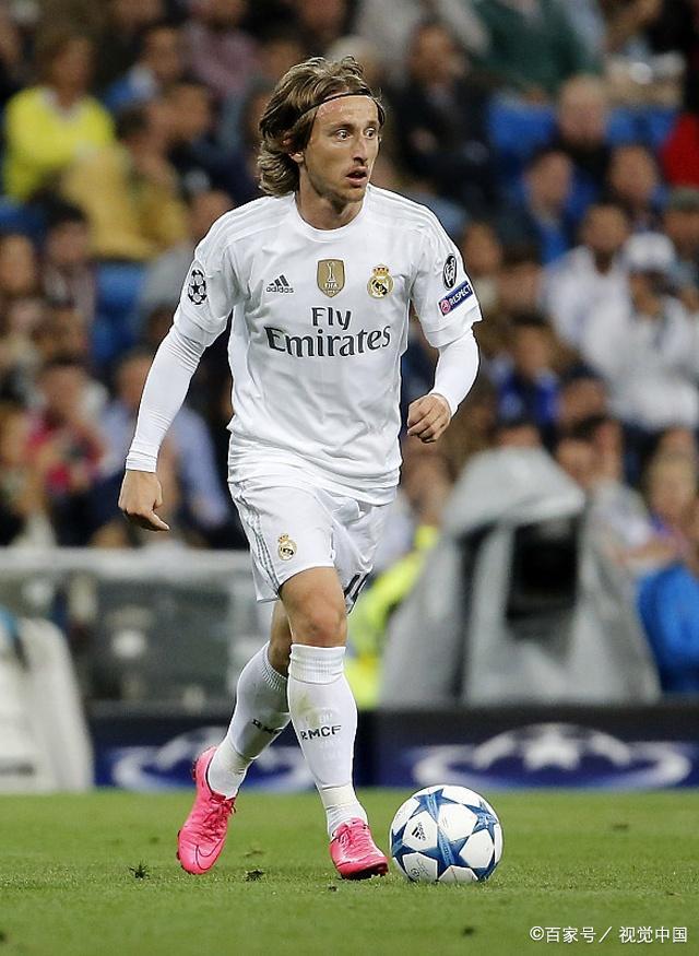 法兰克福主帅：输球确实难受，但比结果更重要的是重建信心