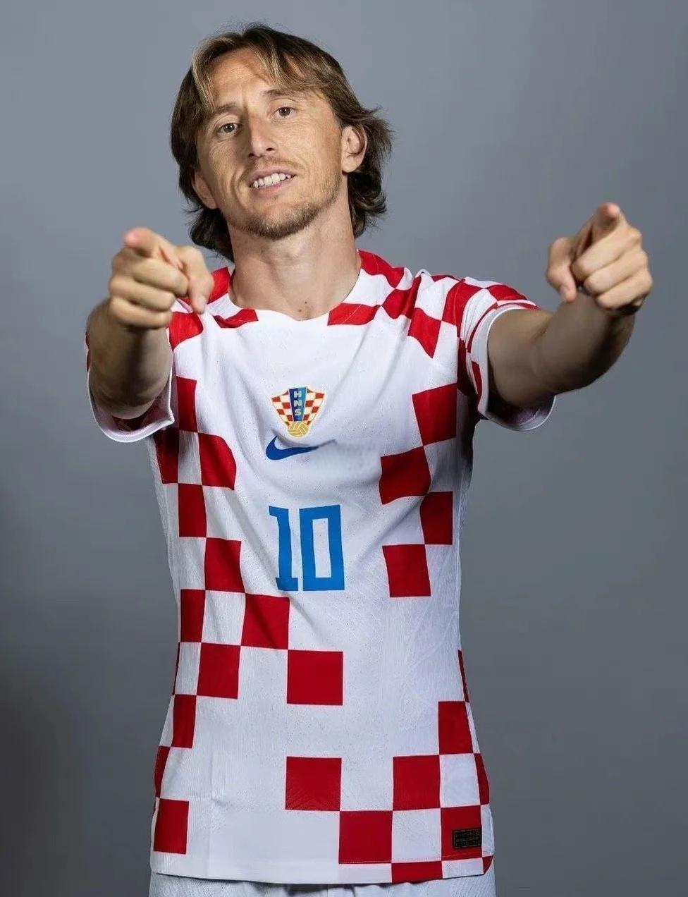 拉什福德单刀踢失表现懒散，巴萨买断前景黯淡